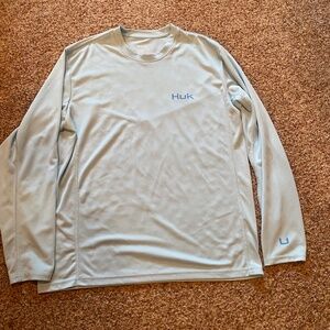 HUK FISHING brand long sleeve light BLUE shirt Men’s